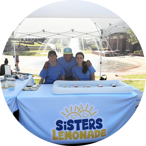 Sisters Lemonade At a Farmers Market